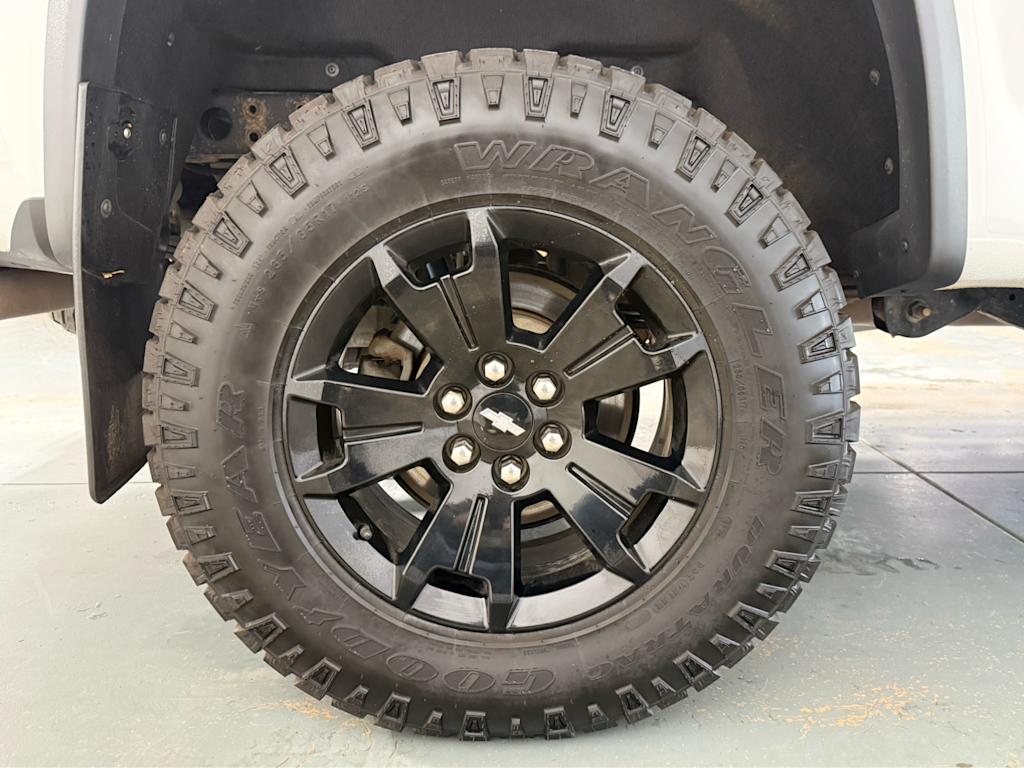 Thumbnail: 2020 Chevrolet Colorado - 19