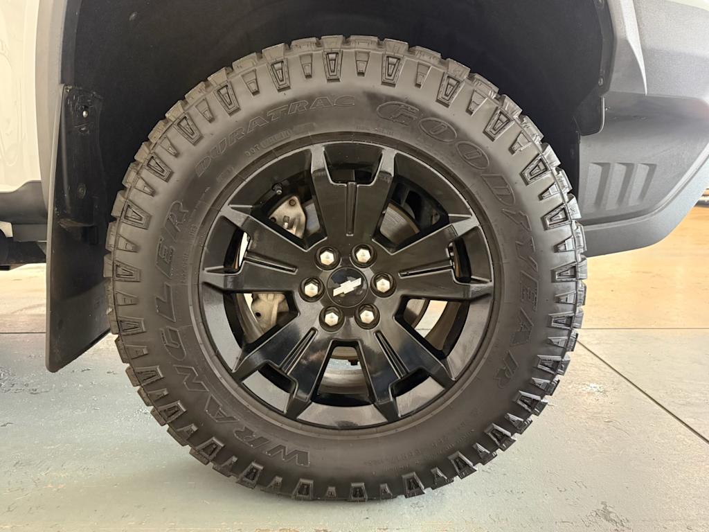 Thumbnail: 2020 Chevrolet Colorado - 20