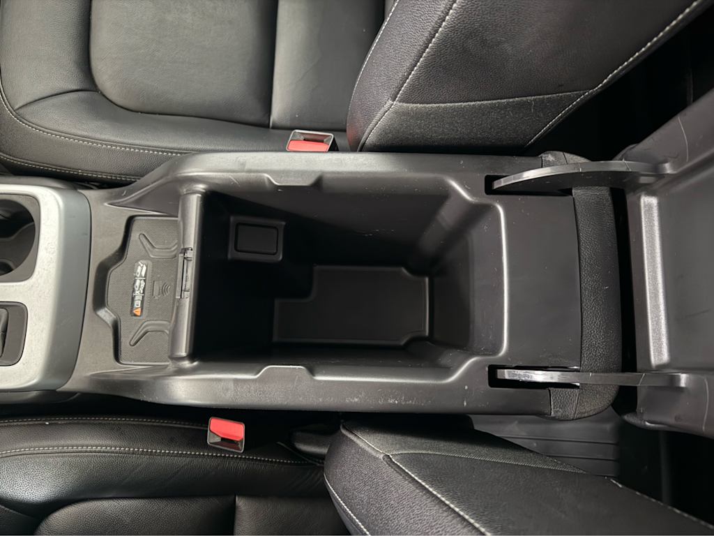Thumbnail: 2020 Chevrolet Colorado - 26
