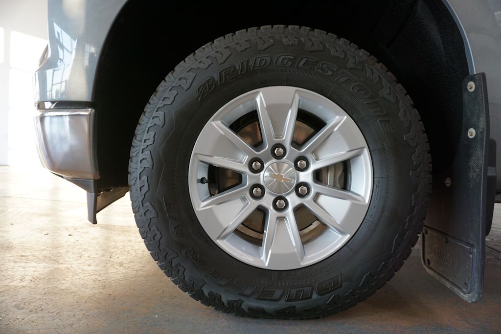 Thumbnail: 2023 Chevrolet Silverado 1500 - 6