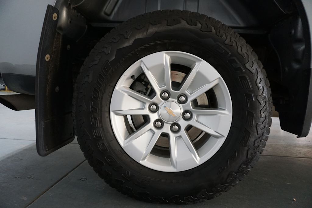 Thumbnail: 2023 Chevrolet Silverado 1500 - 20