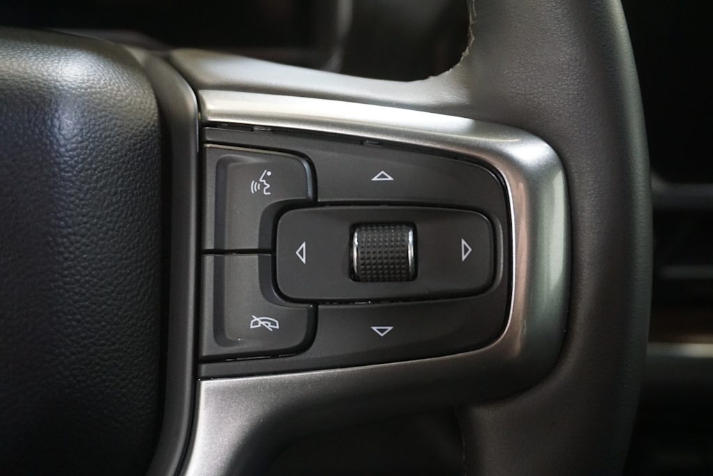 Thumbnail: 2023 Chevrolet Silverado 1500 - 23