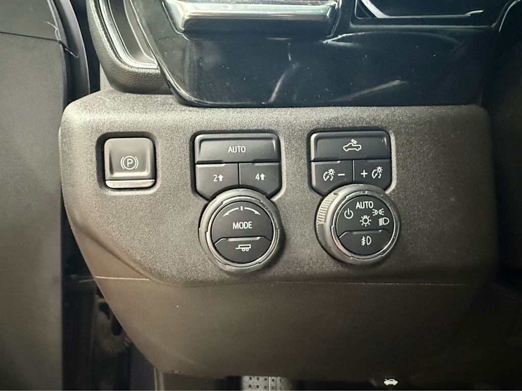 Thumbnail: 2024 Chevrolet Silverado 1500 - 27