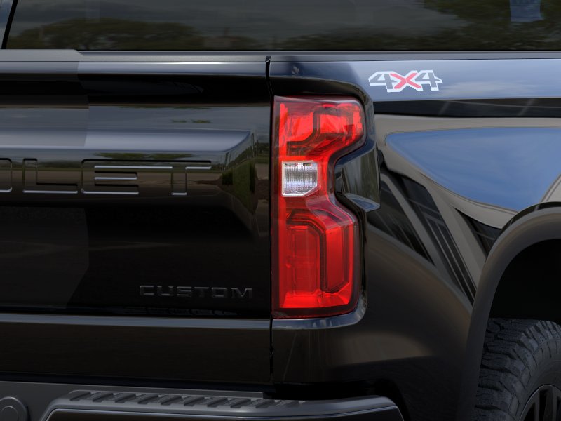Thumbnail: 2026 Chevrolet Silverado 1500 - 18