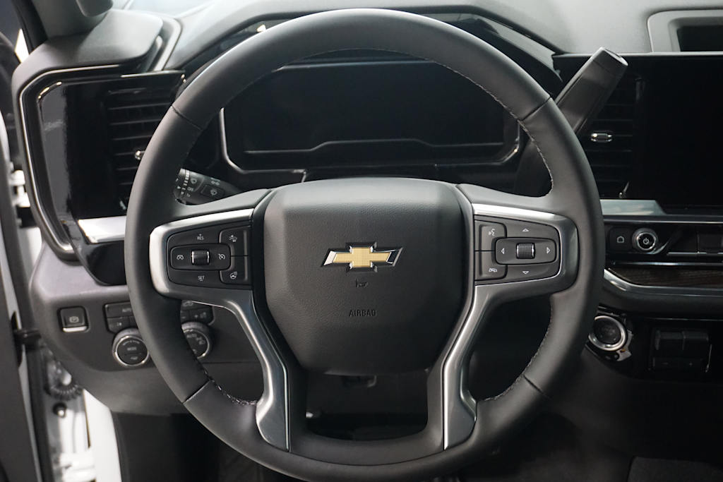 Thumbnail: 2025 Chevrolet Silverado 1500 - 2