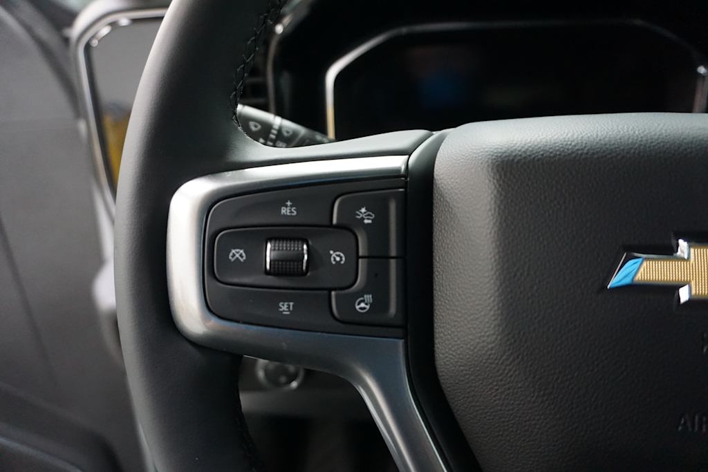 Thumbnail: 2025 Chevrolet Silverado 1500 - 24