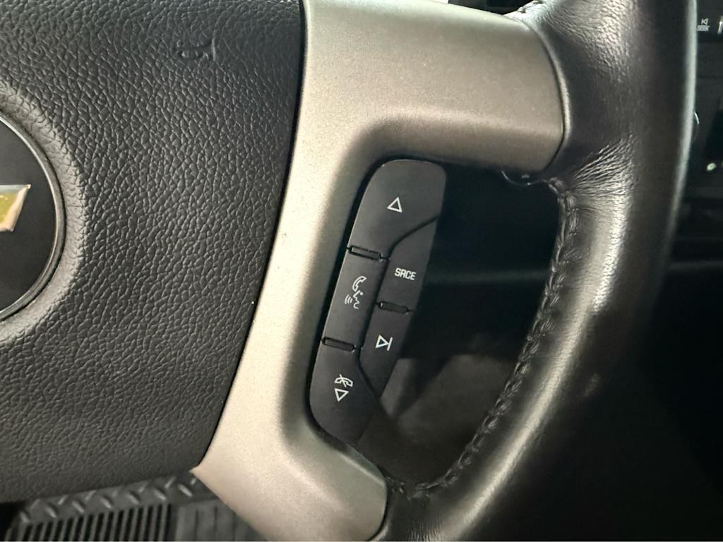 Thumbnail: 2012 Chevrolet Silverado 1500 - 23