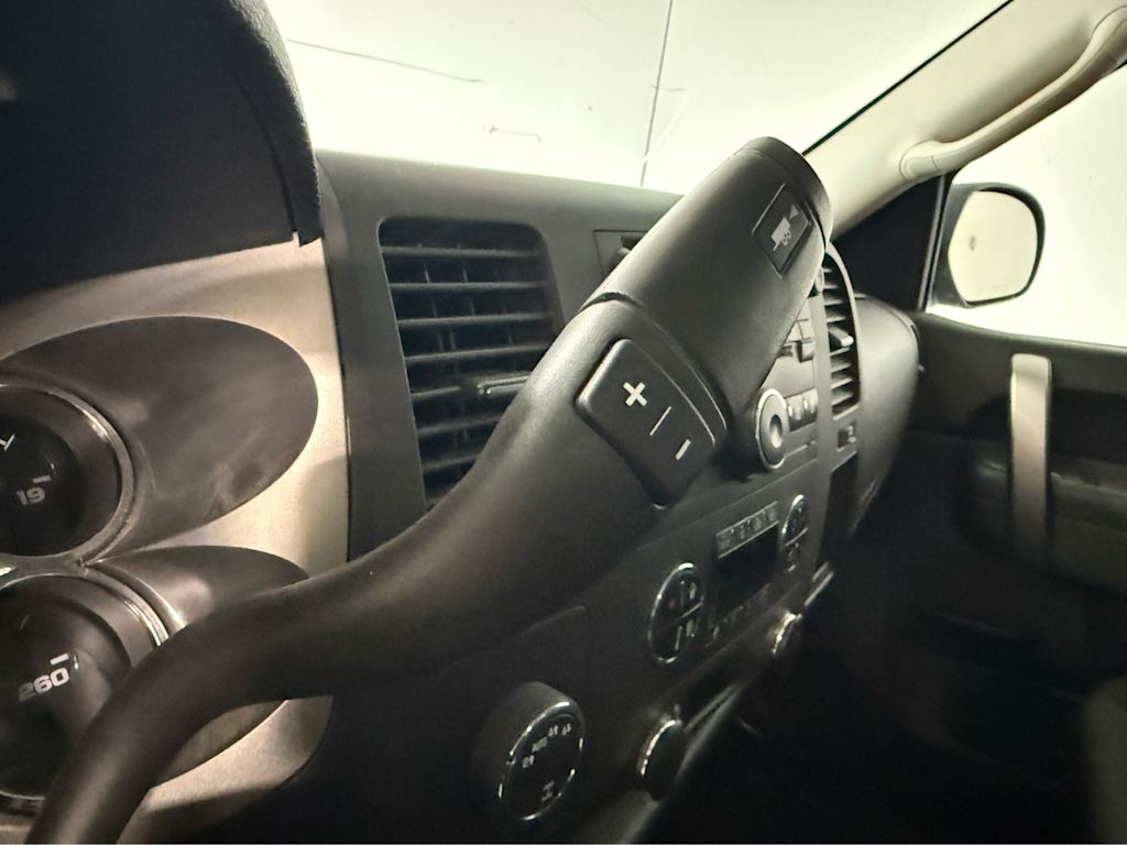 Thumbnail: 2012 Chevrolet Silverado 1500 - 11