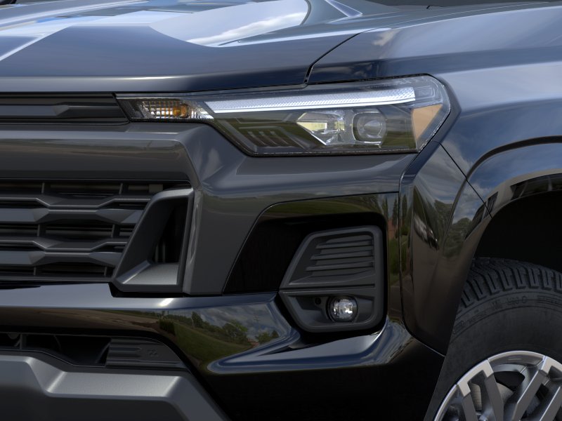 Thumbnail: 2026 Chevrolet Colorado - 16