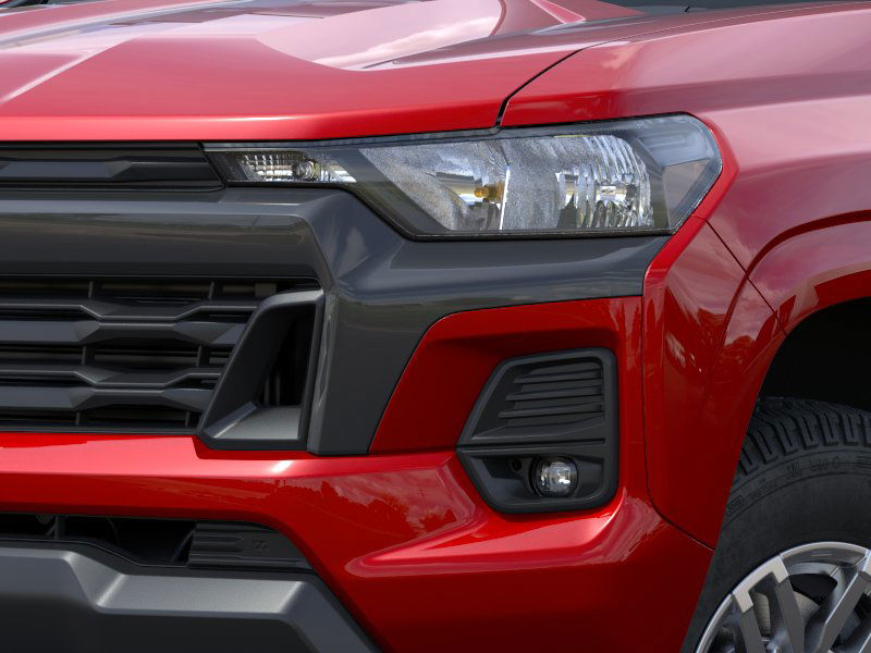 2024 Chevrolet Colorado LT 18