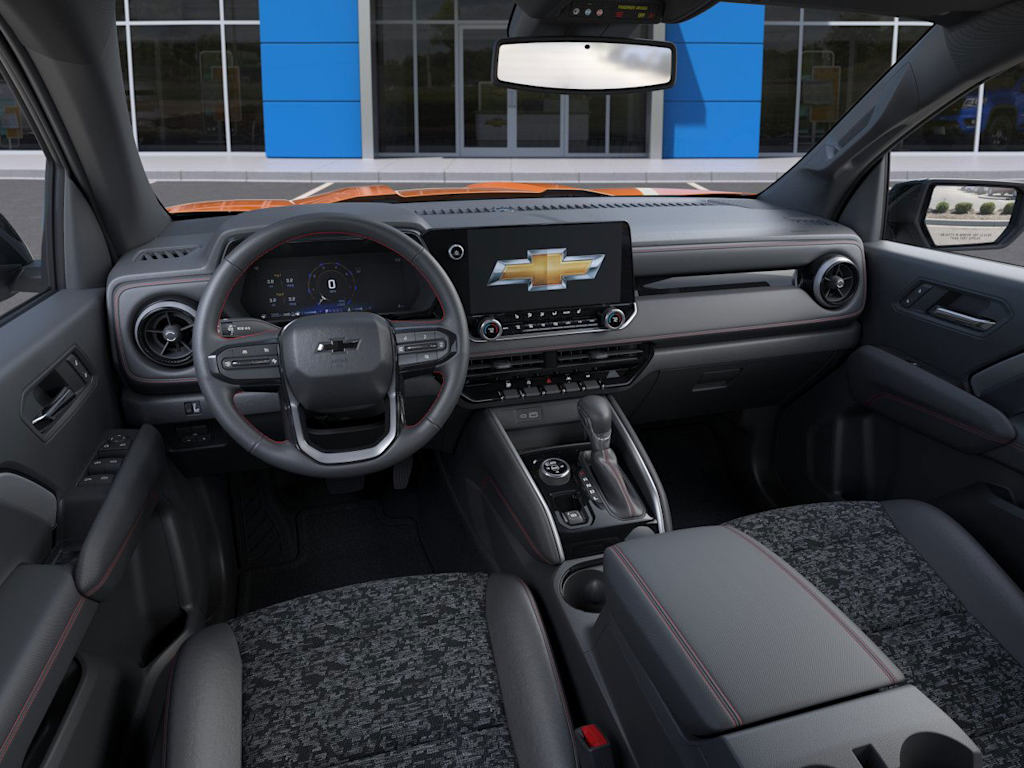 Thumbnail: 2025 Chevrolet Colorado - 2