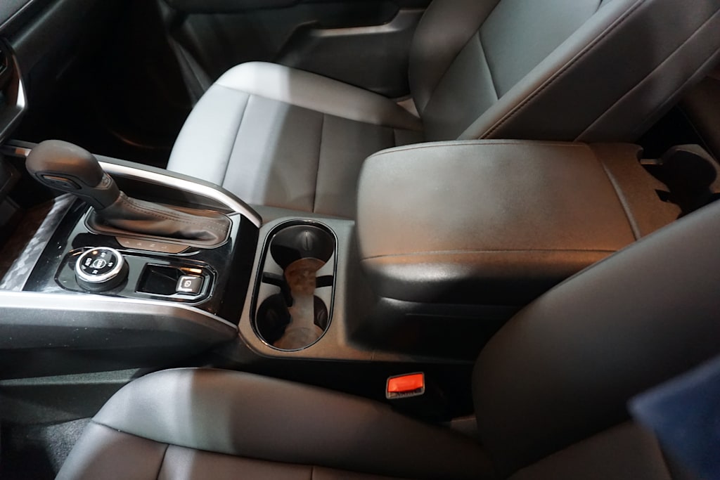 Thumbnail: 2024 Chevrolet Colorado - 10