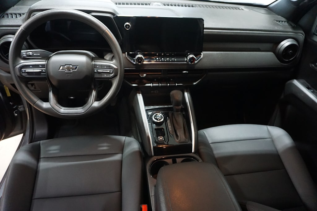 Thumbnail: 2024 Chevrolet Colorado - 7