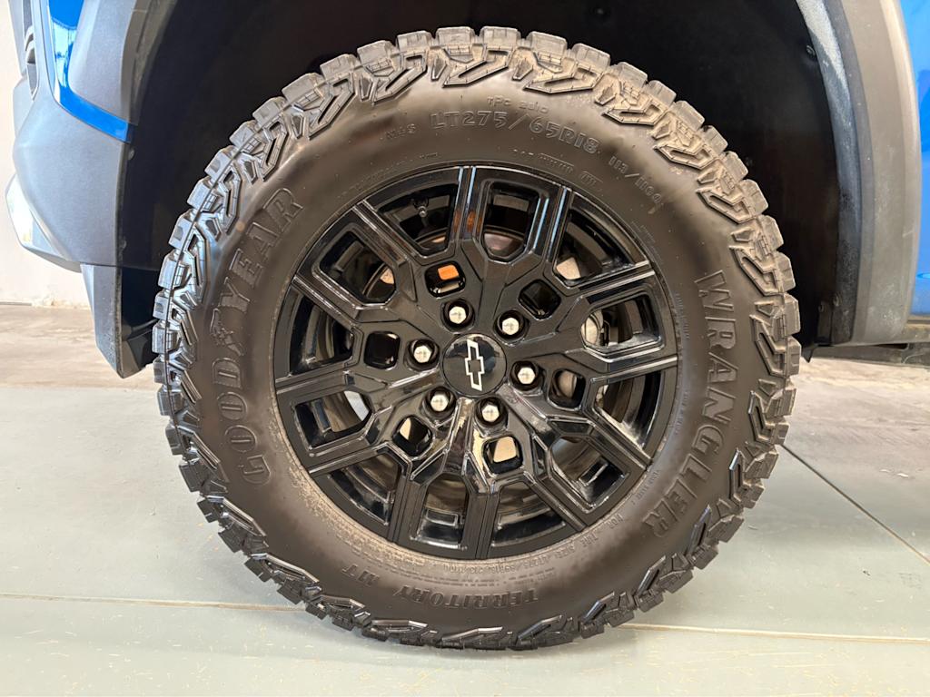Thumbnail: 2024 Chevrolet Colorado - 20