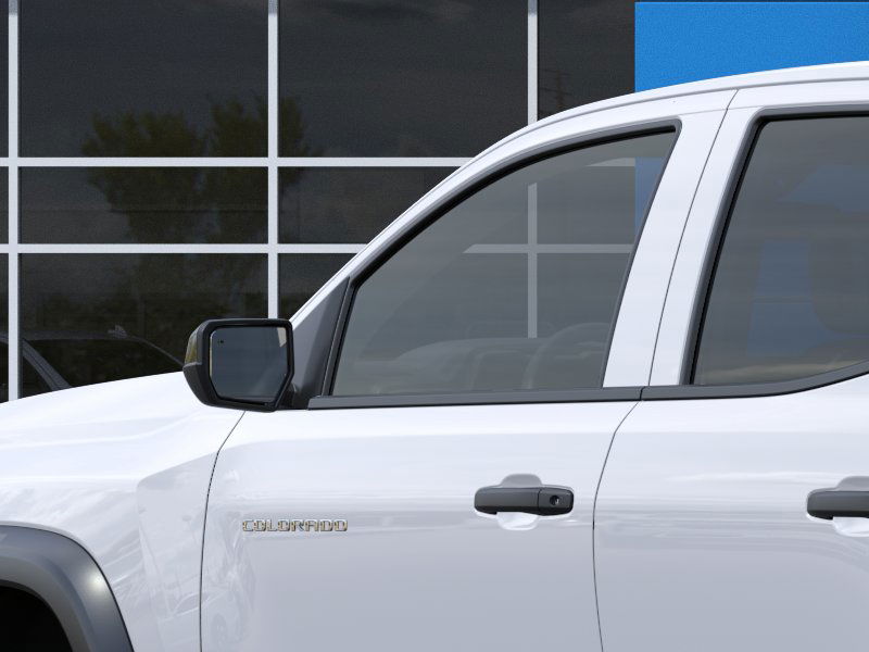 Thumbnail: 2026 Chevrolet Colorado - 18