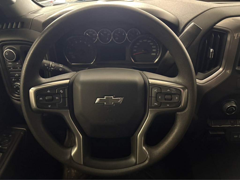 Thumbnail: 2021 Chevrolet Silverado 1500 - 13