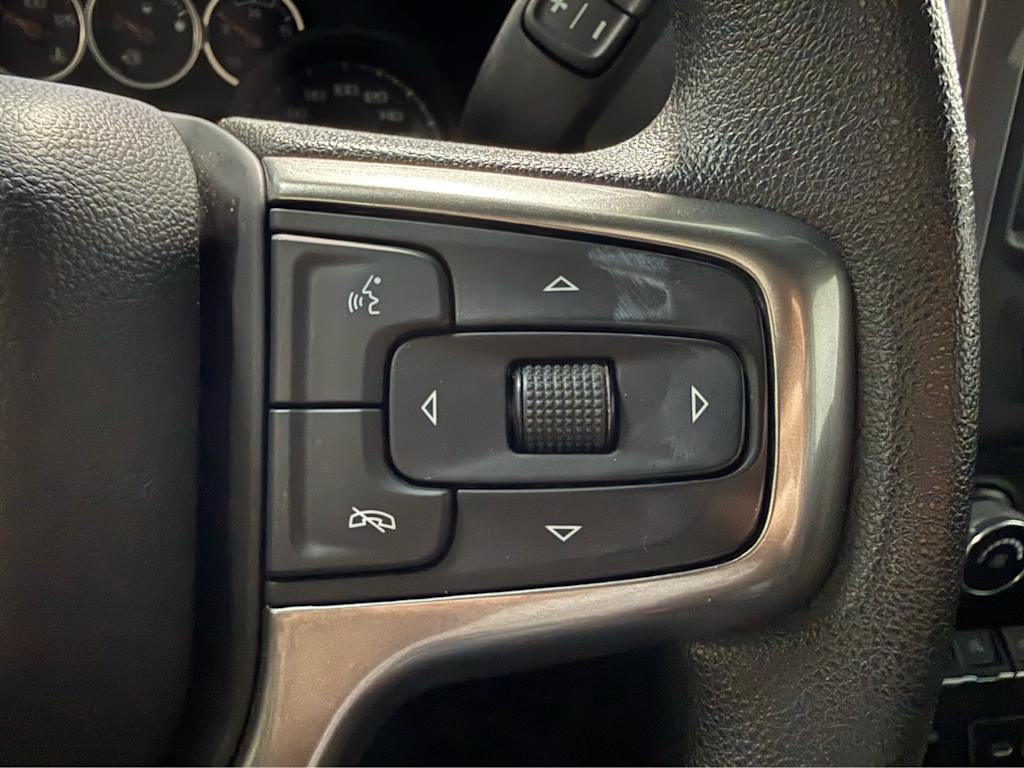 Thumbnail: 2021 Chevrolet Silverado 1500 - 29