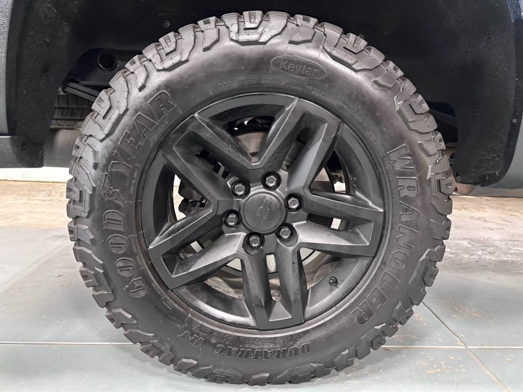 Thumbnail: 2021 Chevrolet Silverado 1500 - 17