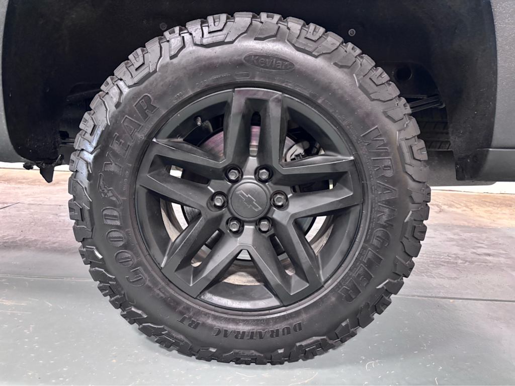 Thumbnail: 2021 Chevrolet Silverado 1500 - 18