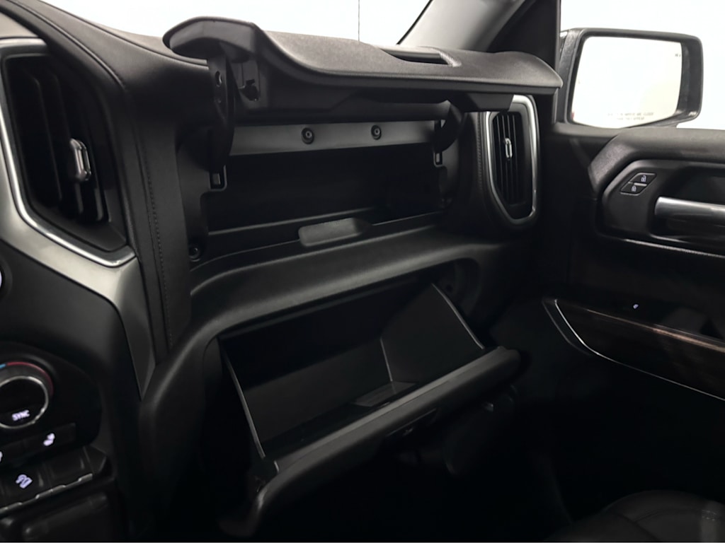 Thumbnail: 2021 Chevrolet Silverado 1500 - 27
