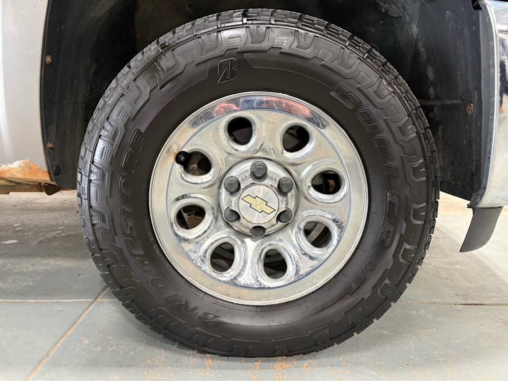 Thumbnail: 2013 Chevrolet Silverado 1500 - 20