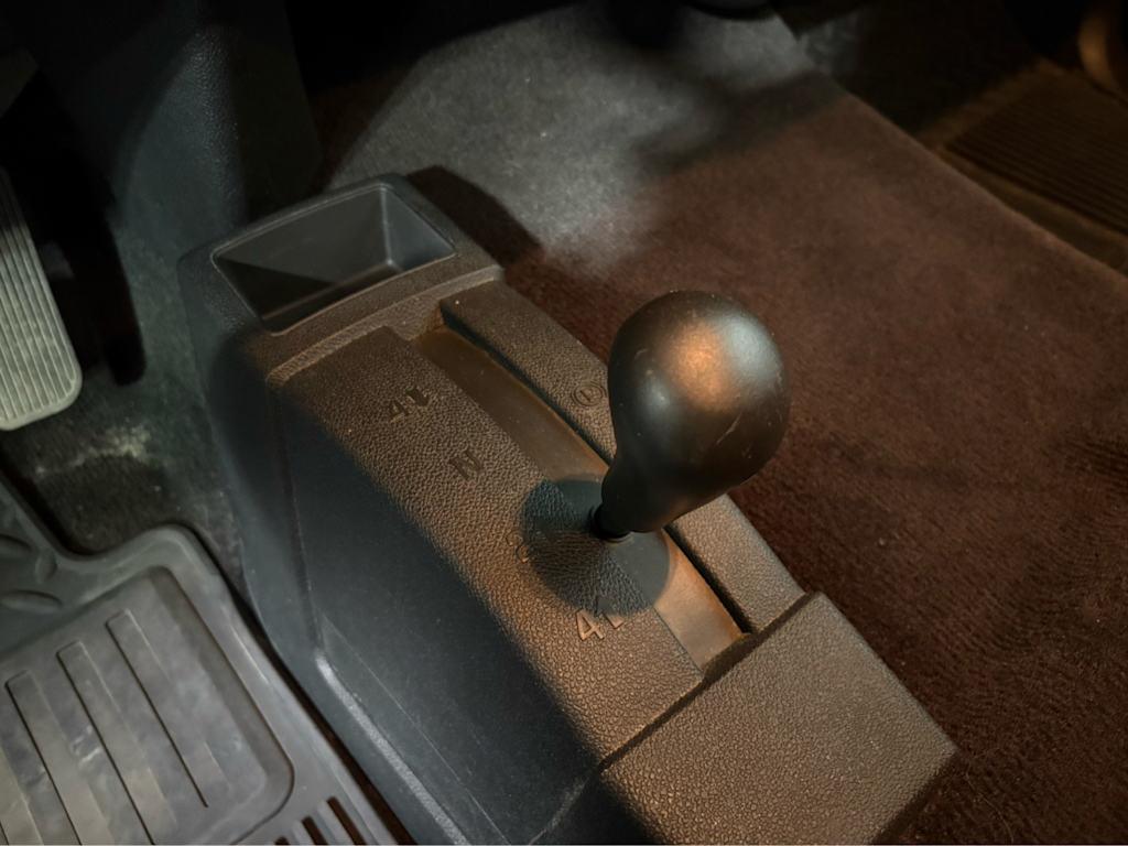 Thumbnail: 2013 Chevrolet Silverado 1500 - 27