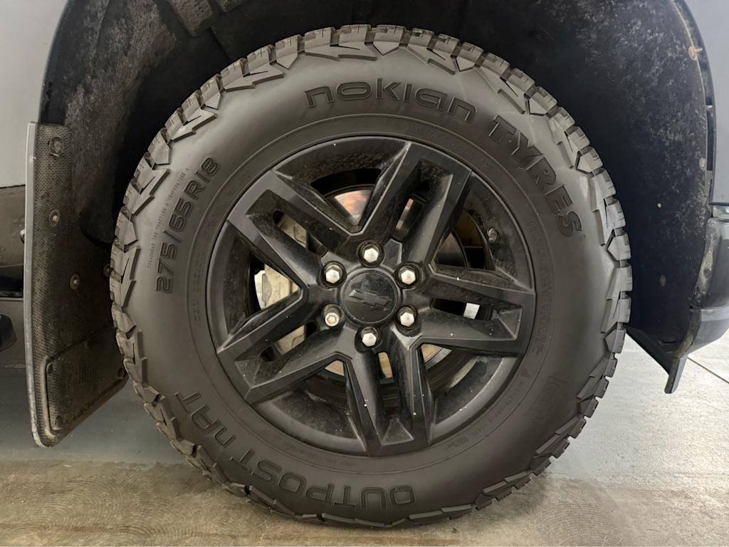 Thumbnail: 2020 Chevrolet Silverado 1500 - 19