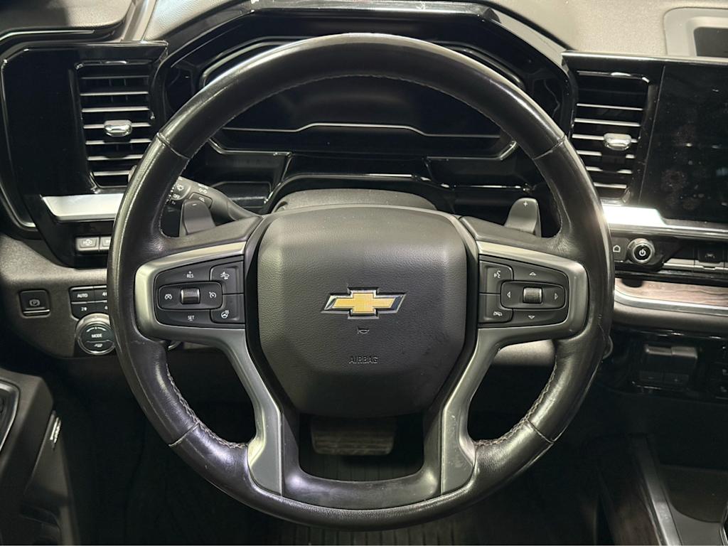 Thumbnail: 2022 Chevrolet Silverado 1500 - 11