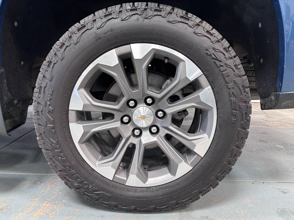 Thumbnail: 2024 Chevrolet Silverado 1500 - 19