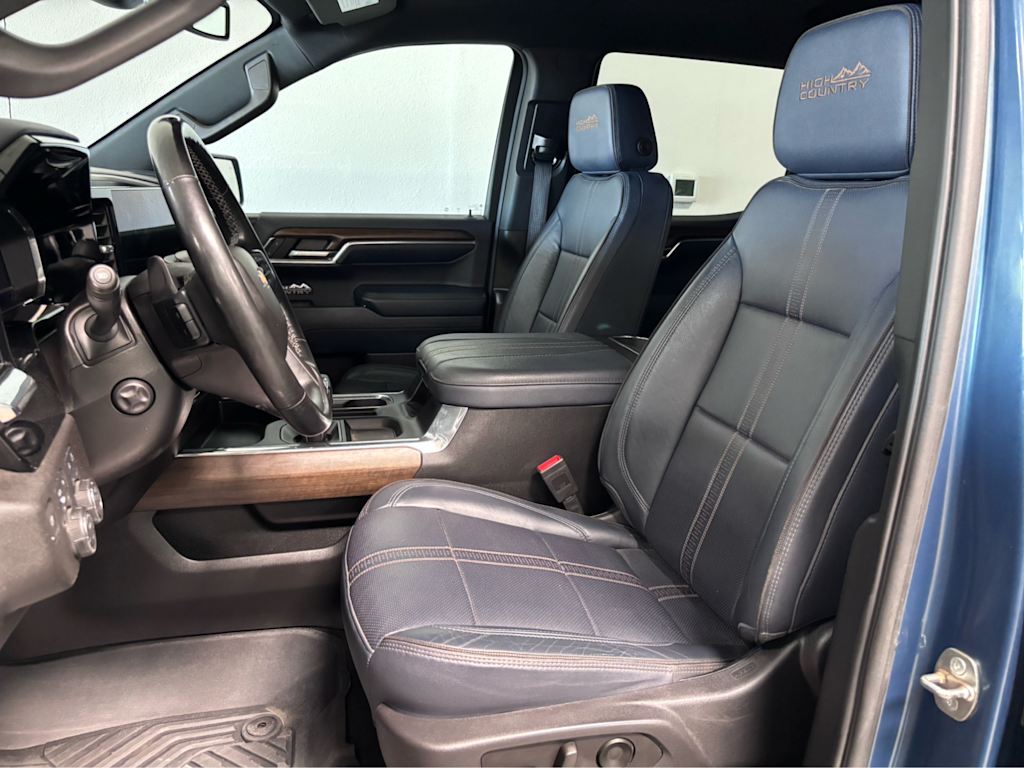Thumbnail: 2024 Chevrolet Silverado 1500 - 8