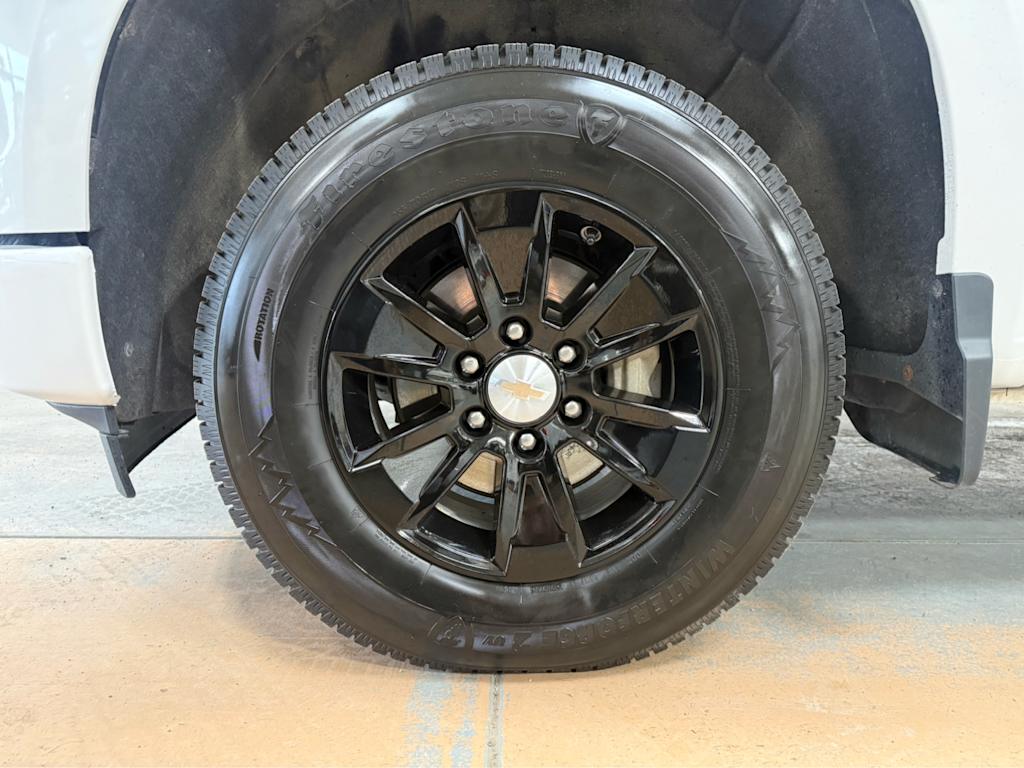 Thumbnail: 2025 Chevrolet Silverado 1500 - 6