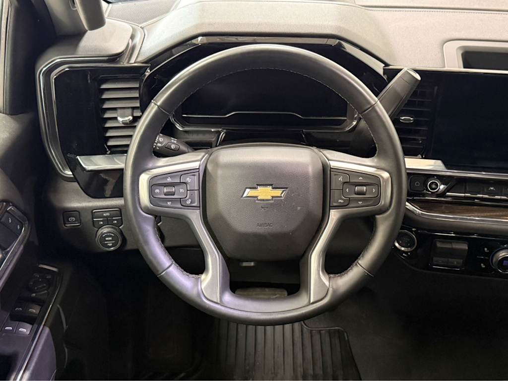Thumbnail: 2025 Chevrolet Silverado 1500 - 10