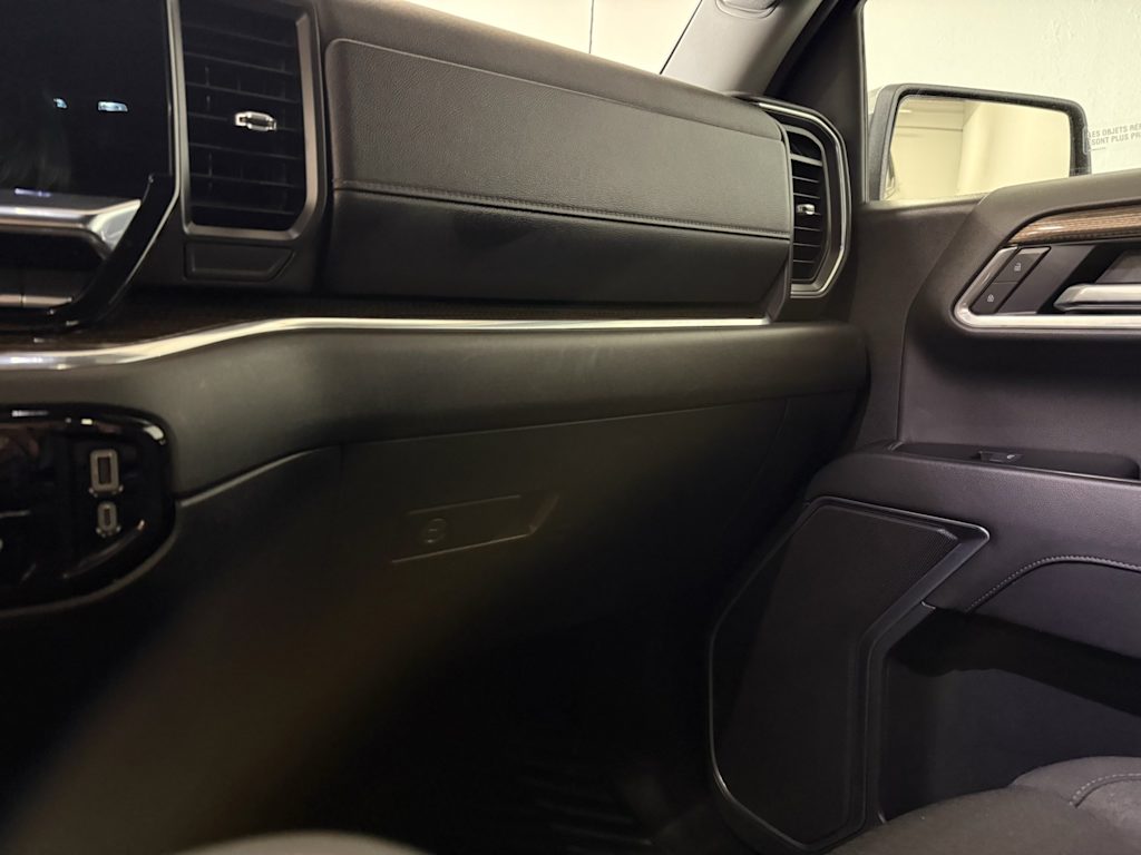 Thumbnail: 2025 Chevrolet Silverado 1500 - 22