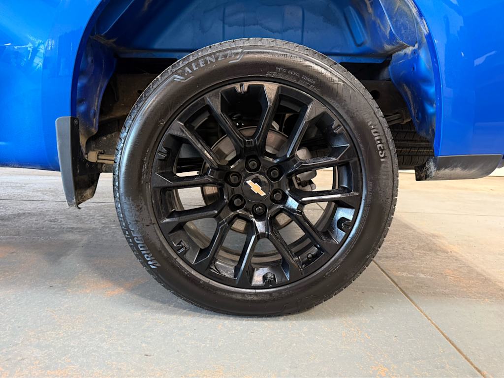 Thumbnail: 2025 Chevrolet Silverado 1500 - 15