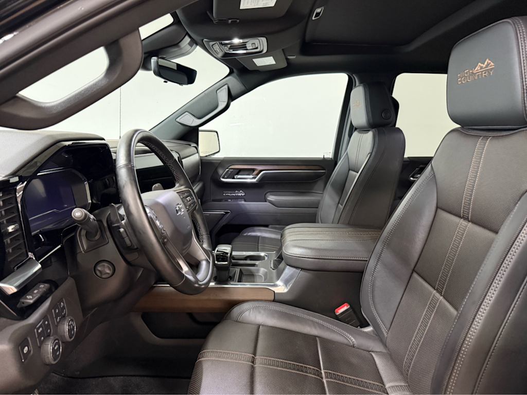 Thumbnail: 2025 Chevrolet Silverado 1500 - 8