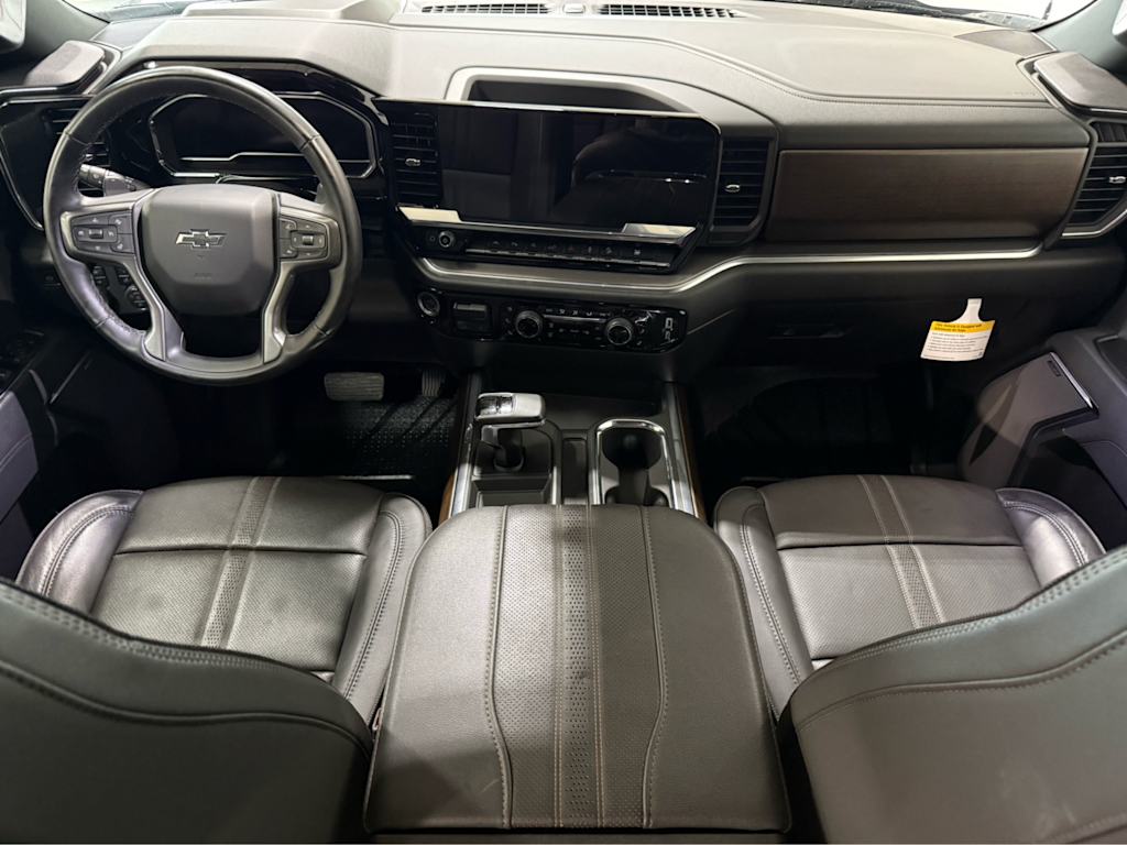 Thumbnail: 2025 Chevrolet Silverado 1500 - 2