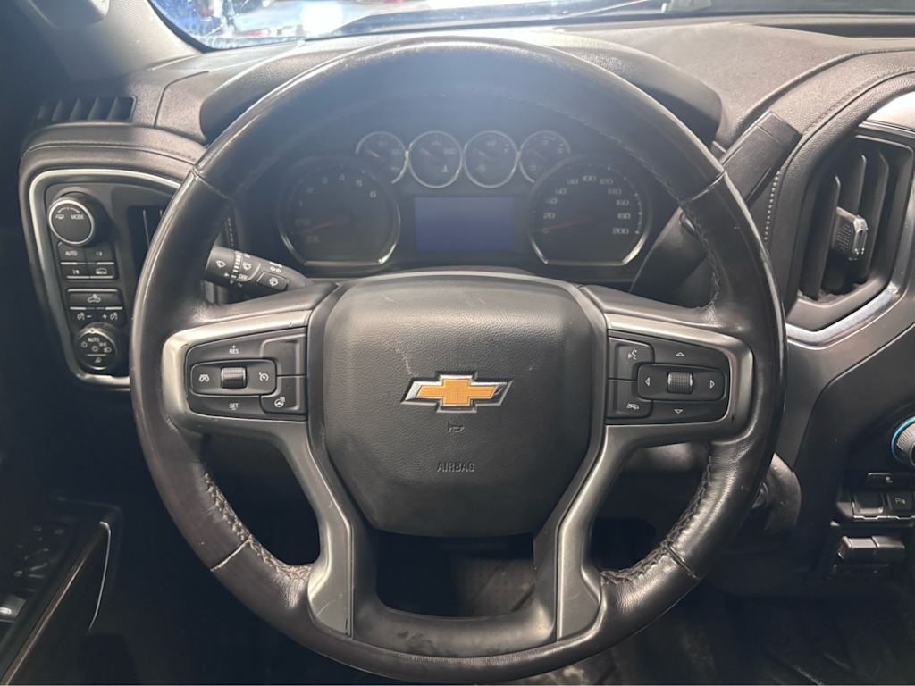 Thumbnail: 2022 Chevrolet Silverado 1500 - 9
