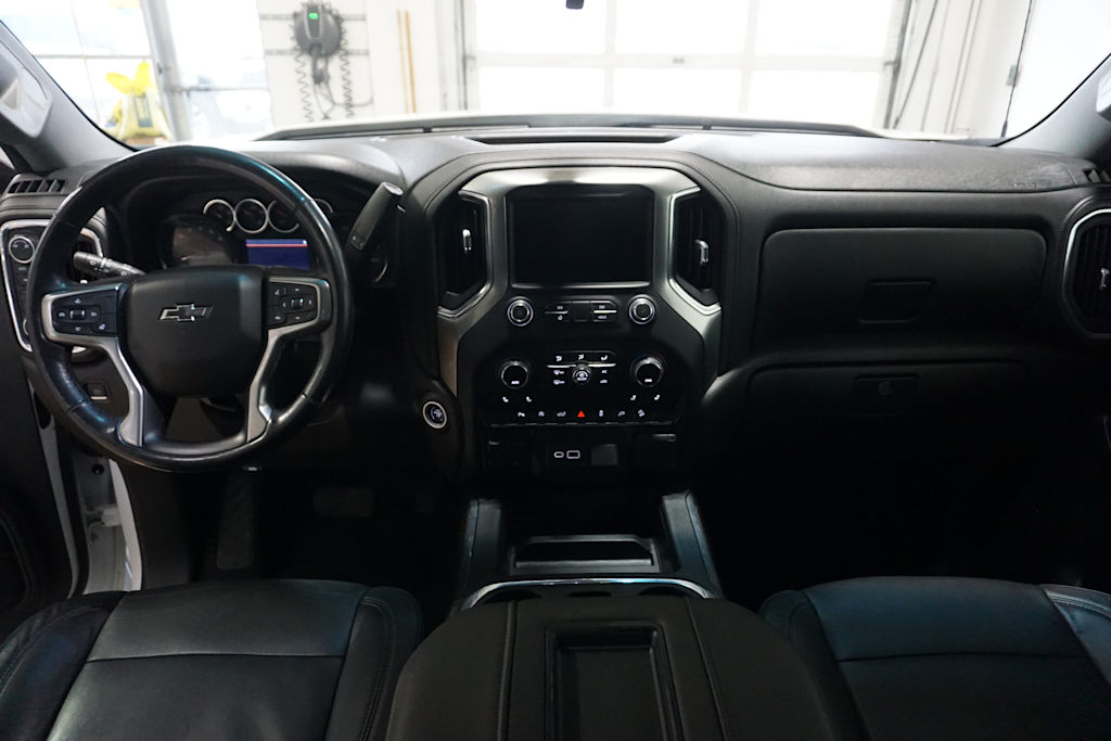 2019 Chevrolet Silverado 1500 RST 13