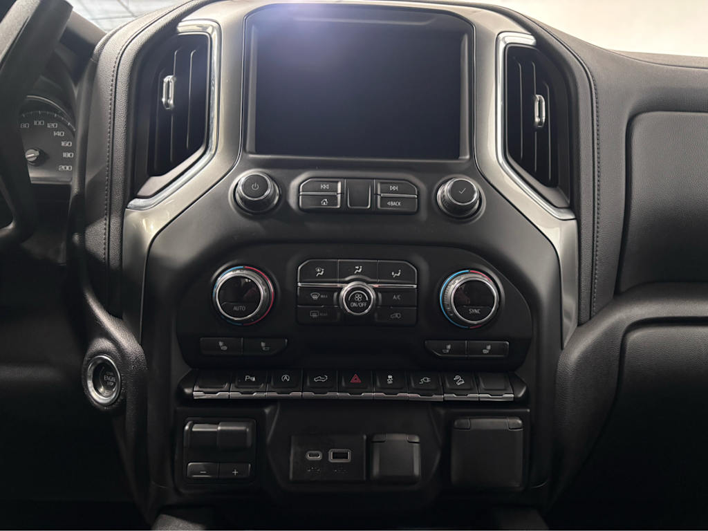 Thumbnail: 2021 Chevrolet Silverado 1500 - 11