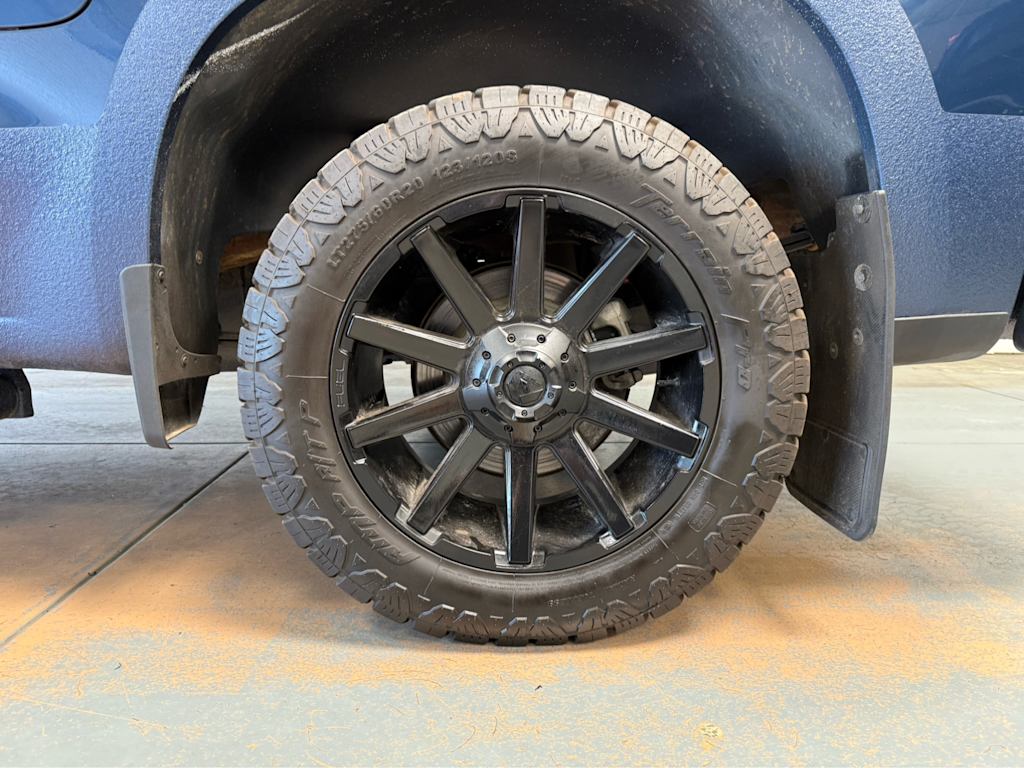 Thumbnail: 2021 Chevrolet Silverado 1500 - 18