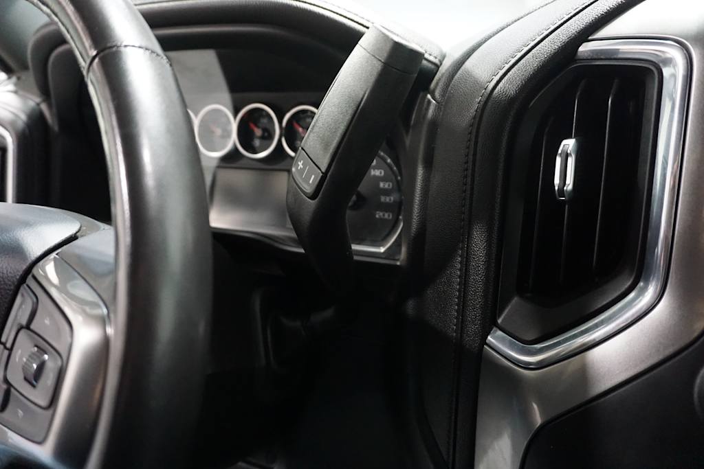 Thumbnail: 2021 Chevrolet Silverado 1500 - 22