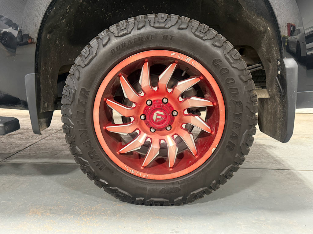 Thumbnail: 2021 Chevrolet Silverado 1500 - 16