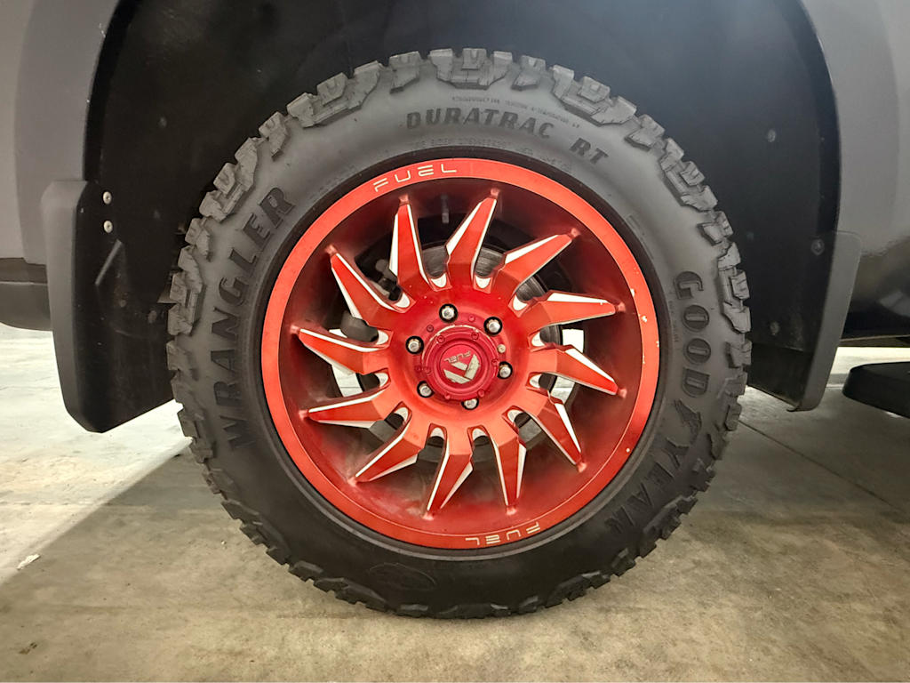 Thumbnail: 2021 Chevrolet Silverado 1500 - 17