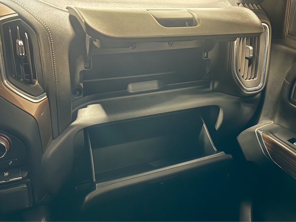 Thumbnail: 2021 Chevrolet Silverado 1500 - 23