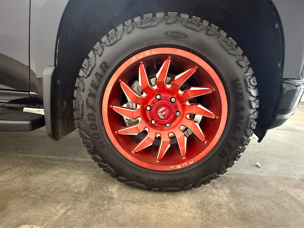 Thumbnail: 2021 Chevrolet Silverado 1500 - 18