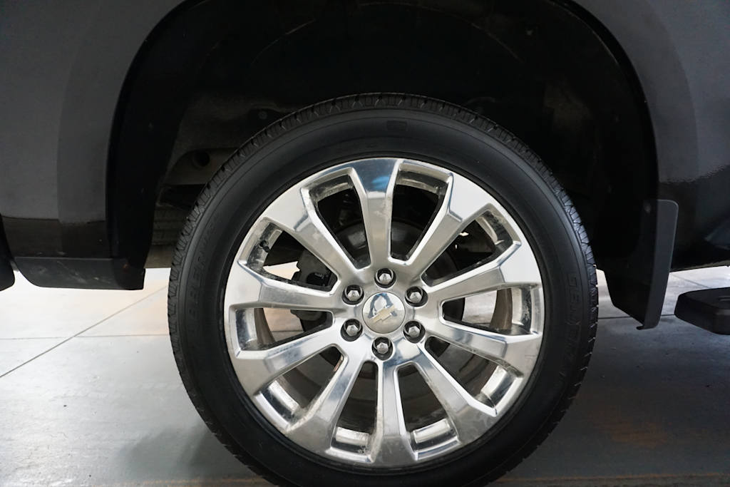 Thumbnail: 2021 Chevrolet Silverado 1500 - 19