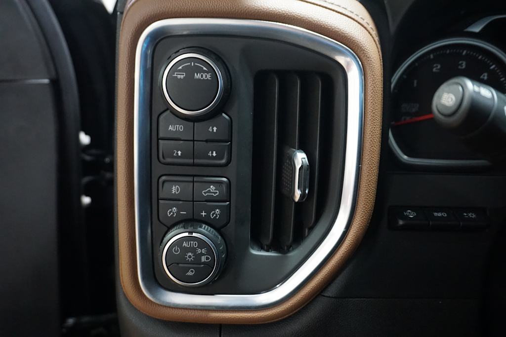 Thumbnail: 2021 Chevrolet Silverado 1500 - 27