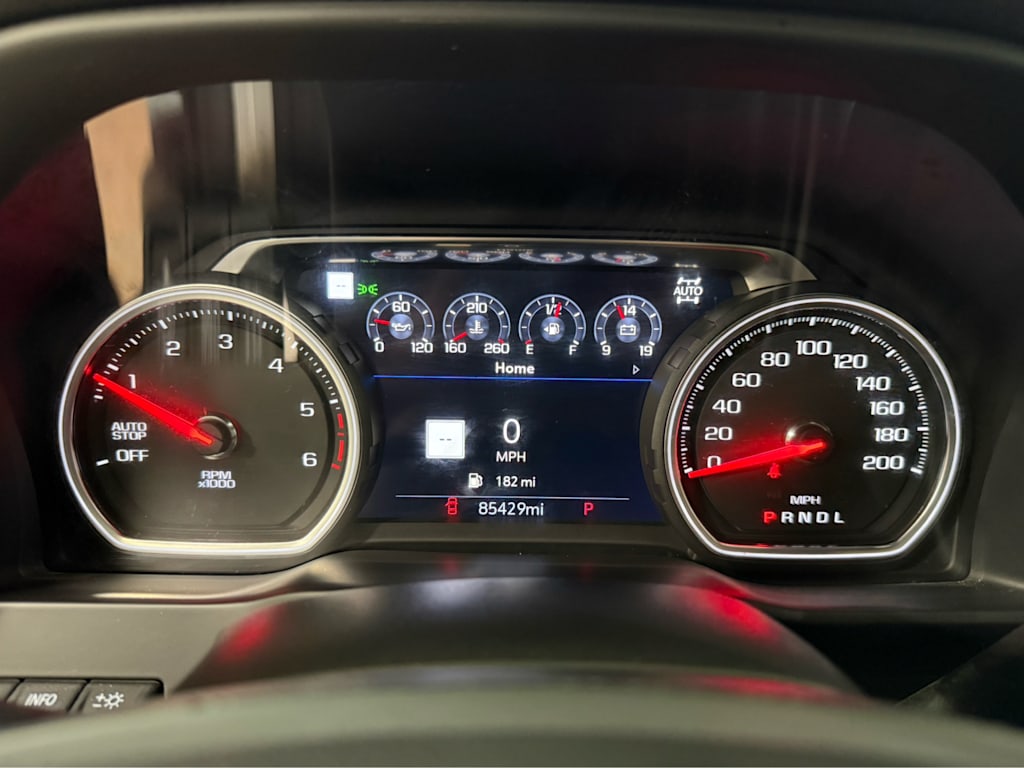 Thumbnail: 2021 Chevrolet Silverado 1500 - 11