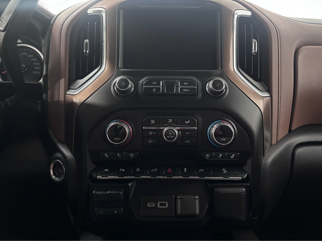 Thumbnail: 2021 Chevrolet Silverado 1500 - 10