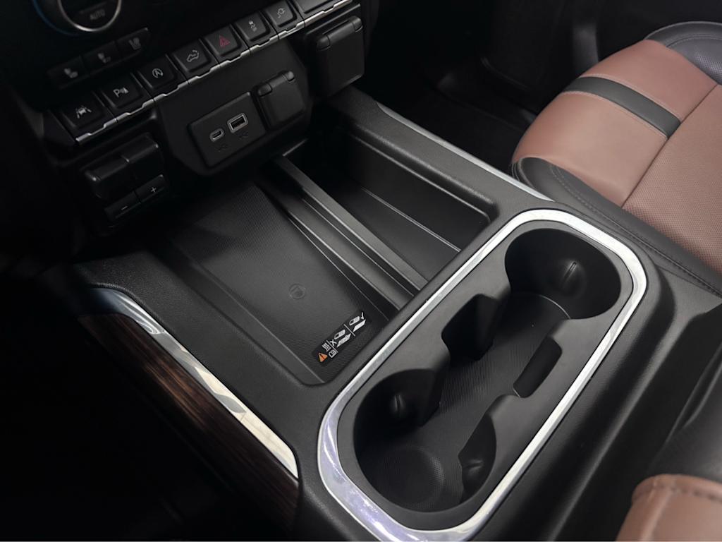 Thumbnail: 2021 Chevrolet Silverado 1500 - 24